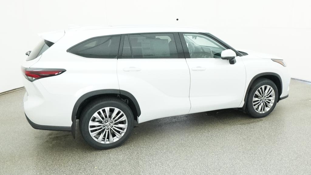 New 2026 Toyota Highlander SUV
