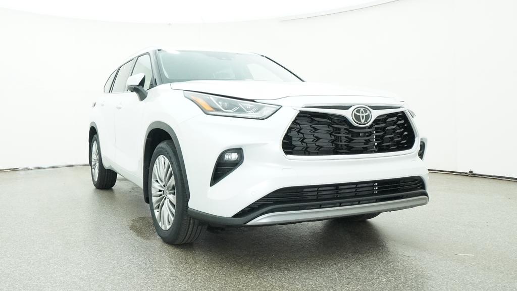 New 2026 Toyota Highlander SUV