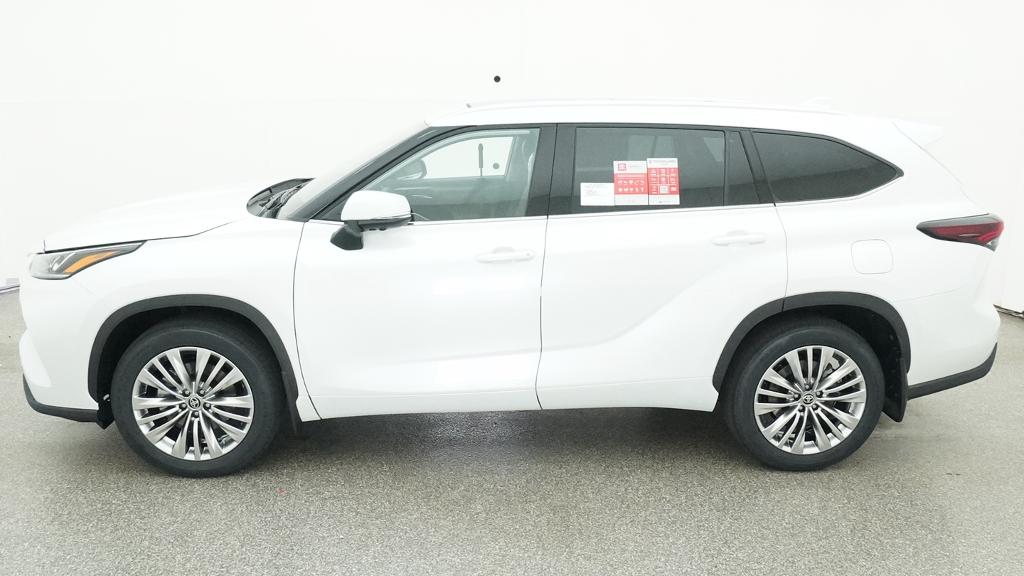 New 2026 Toyota Highlander SUV