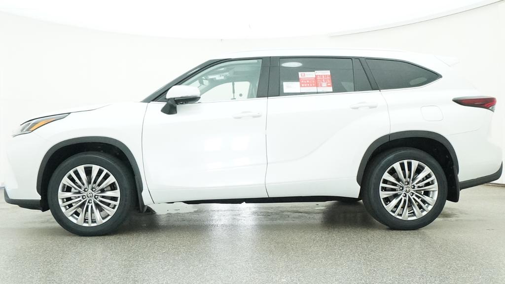 New 2026 Toyota Highlander SUV