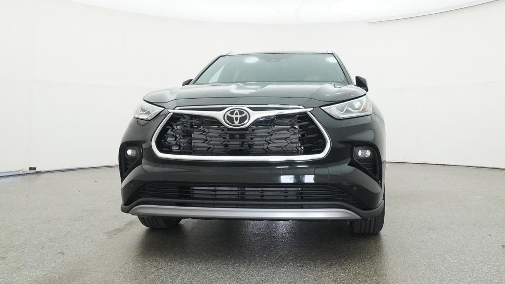 New 2026 Toyota Highlander SUV