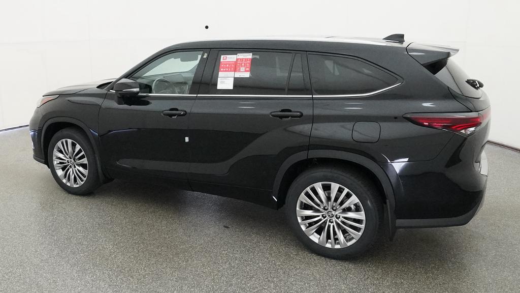 New 2026 Toyota Highlander SUV