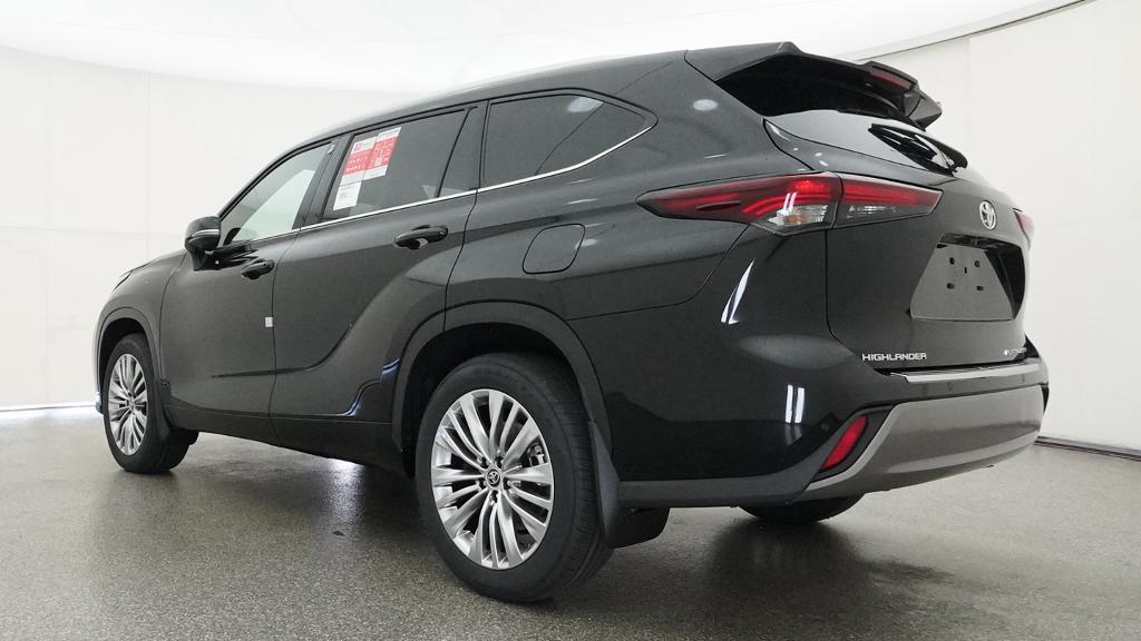 New 2026 Toyota Highlander SUV