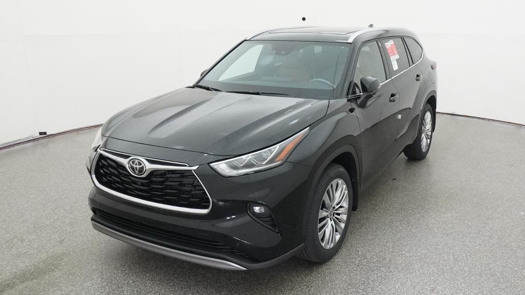 New 2026 Toyota Highlander SUV