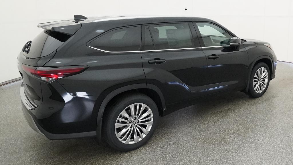 New 2026 Toyota Highlander SUV