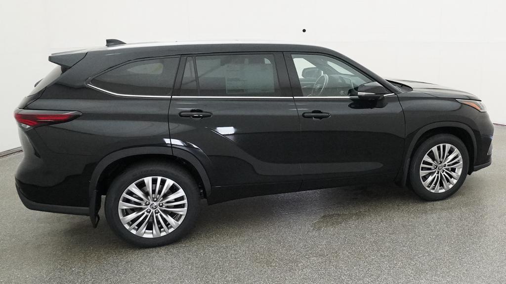 New 2026 Toyota Highlander SUV