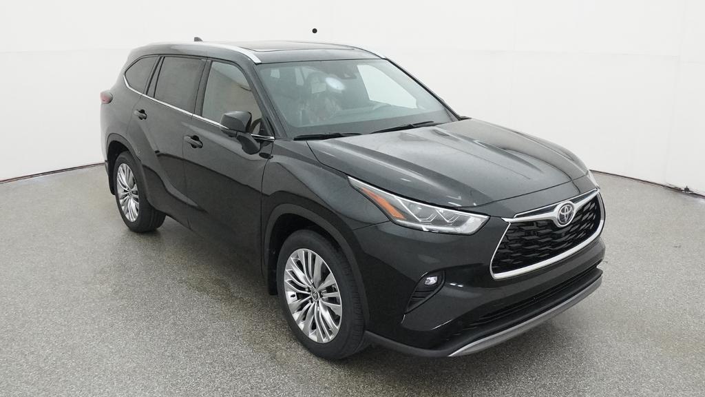 New 2026 Toyota Highlander SUV