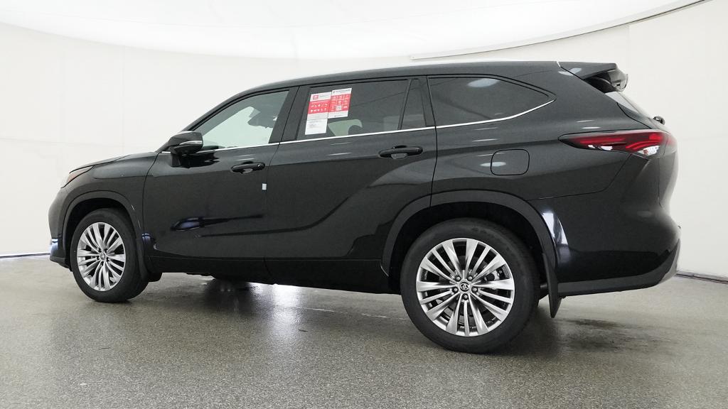 New 2026 Toyota Highlander SUV