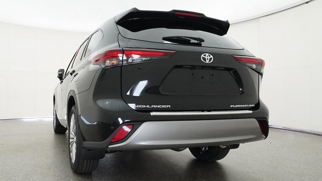 New 2026 Toyota Highlander SUV