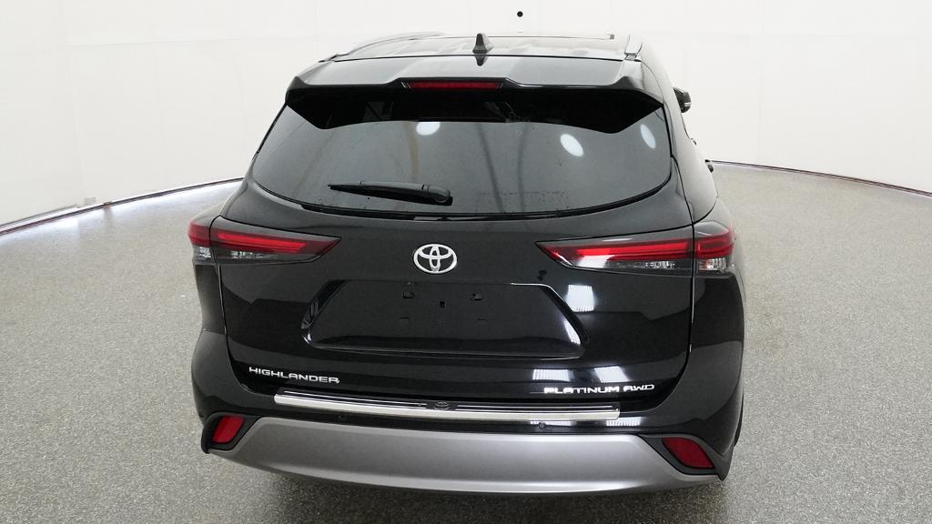 New 2026 Toyota Highlander SUV