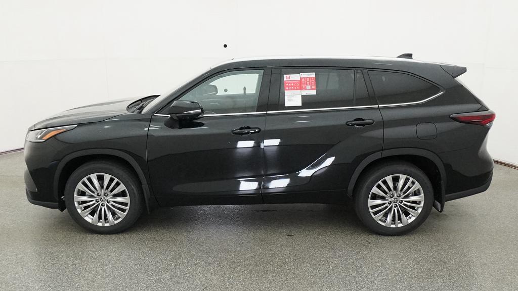 New 2026 Toyota Highlander SUV