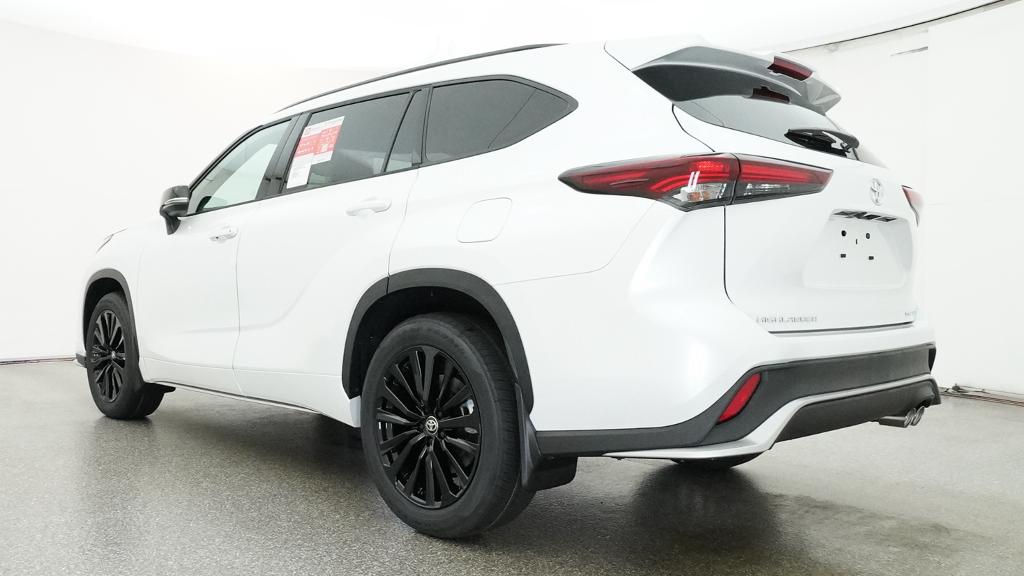 New 2026 Toyota Highlander SUV