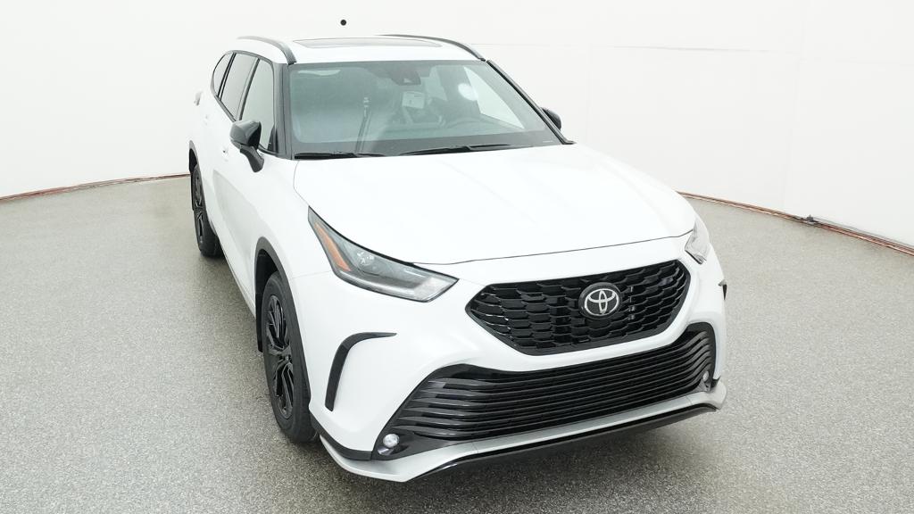 New 2026 Toyota Highlander SUV