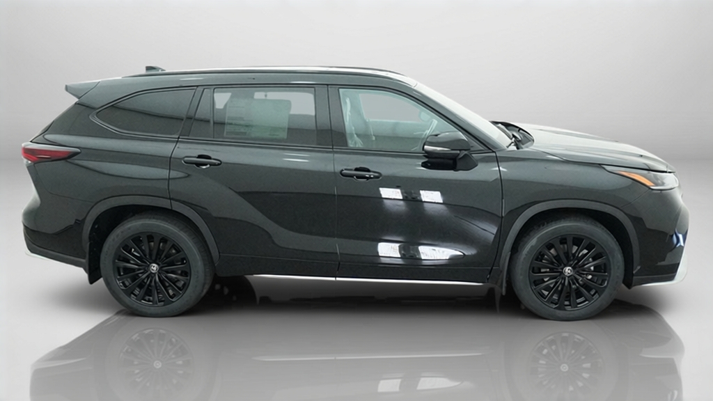 New 2026 Midnight Black Metallic Toyota  XSE image 35