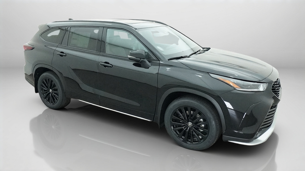 New 2026 Midnight Black Metallic Toyota  XSE image 34