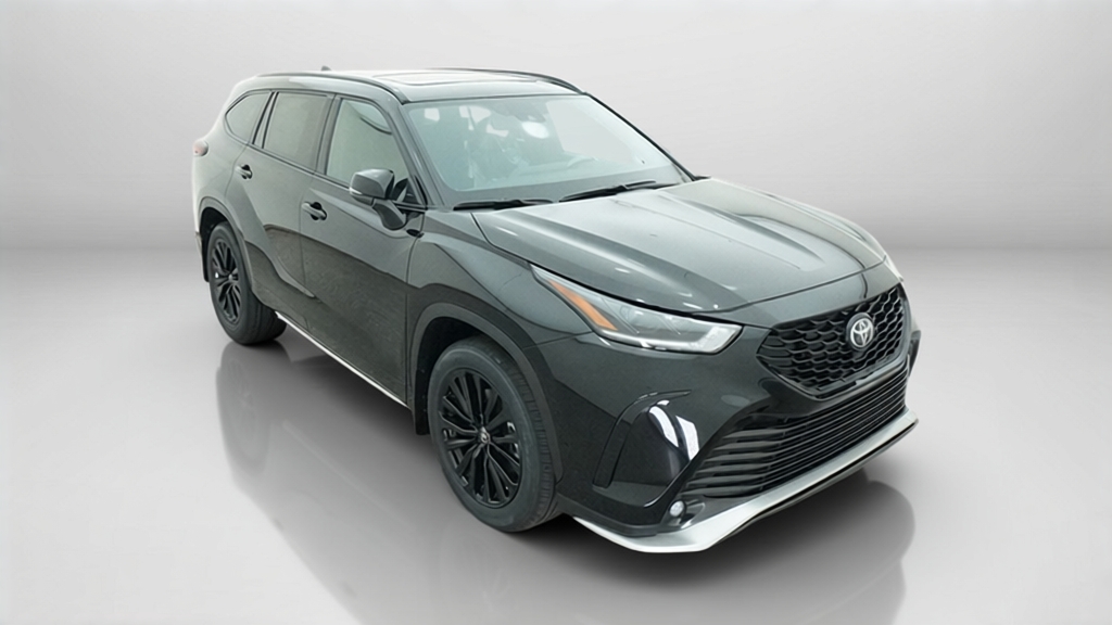 New 2026 Midnight Black Metallic Toyota  XSE image 33