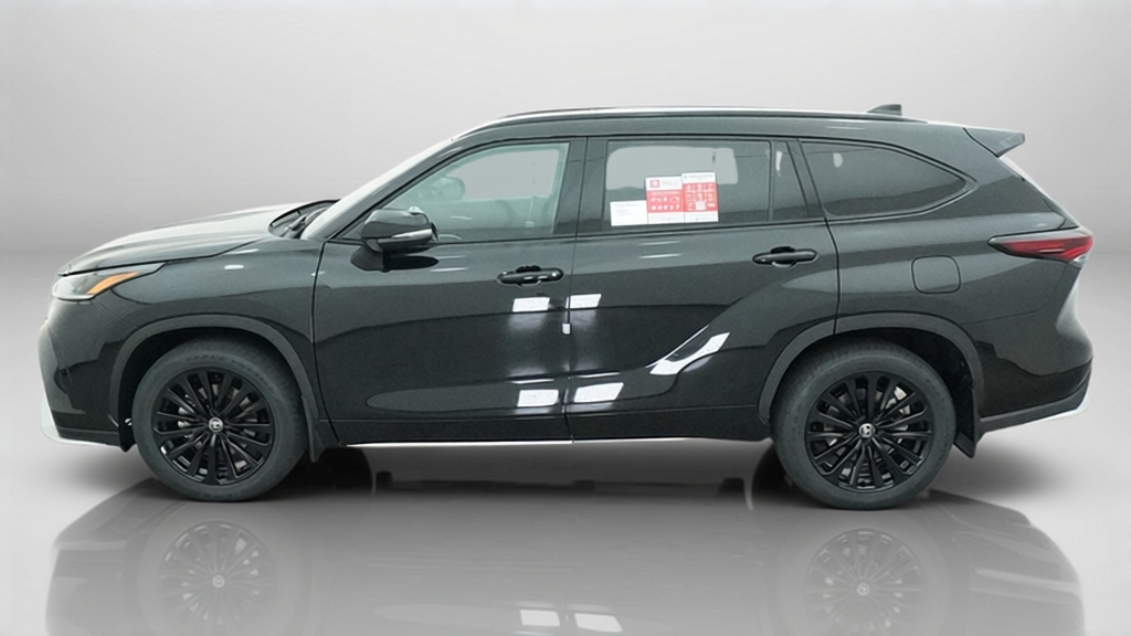 New 2026 Midnight Black Metallic Toyota  XSE image 30