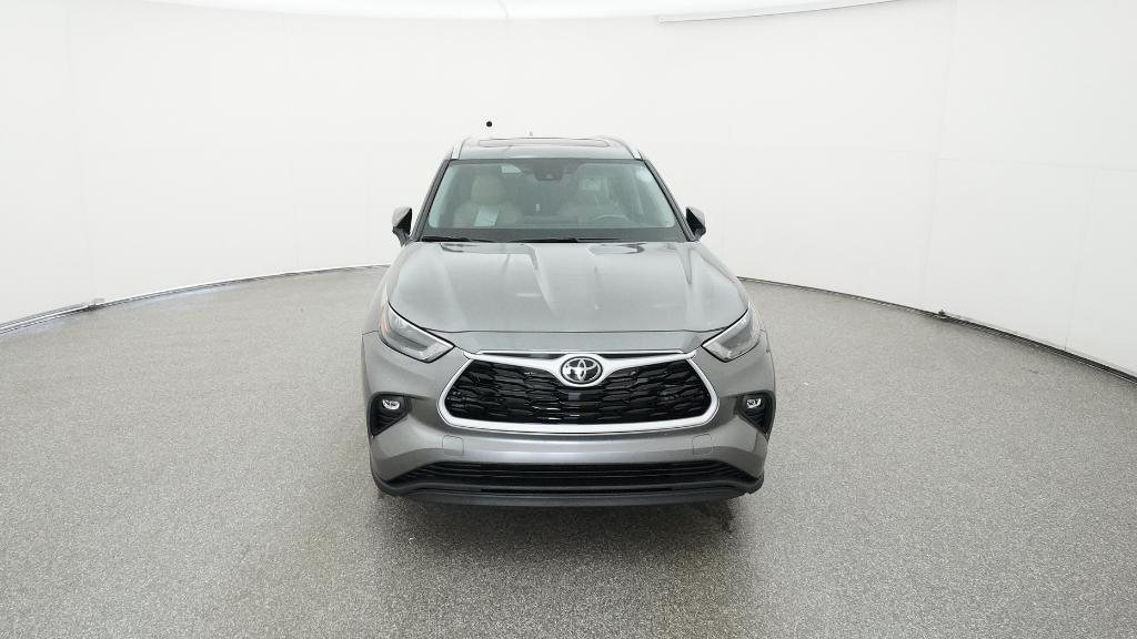 2025 Toyota Highlander Hybrid XLE