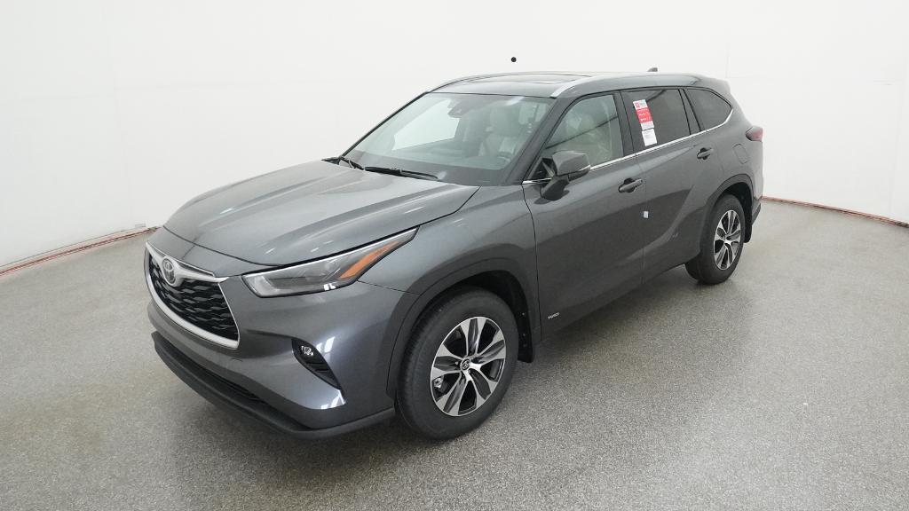 2025 Toyota Highlander Hybrid XLE
