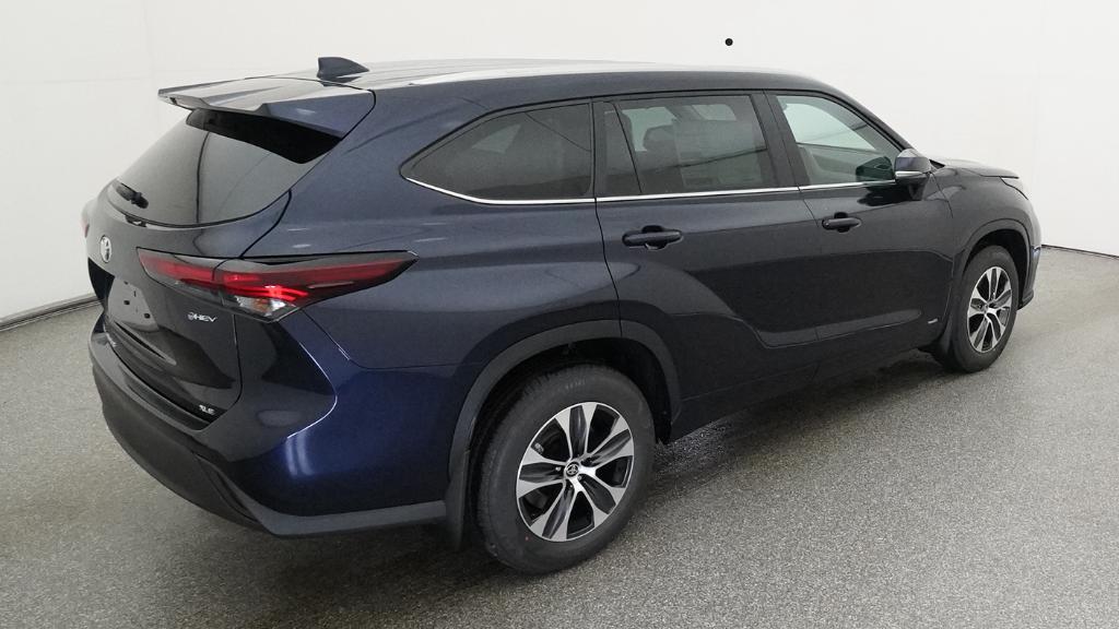 New 2026 Toyota Highlander Hybrid SUV