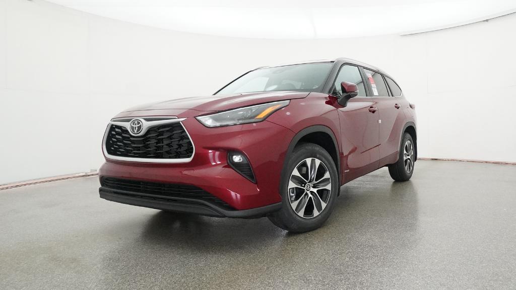 2026 Toyota Highlander Hybrid XLE photo 4