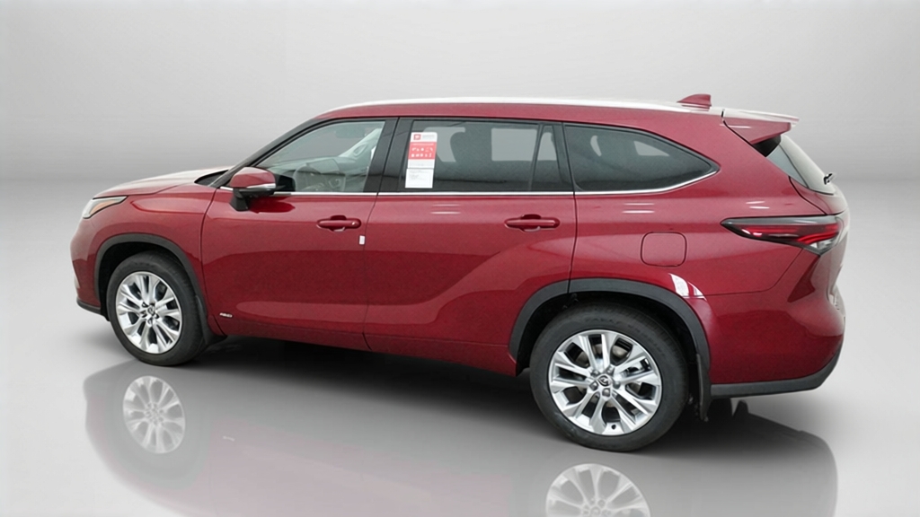 New 2026 Toyota Highlander Hybrid SUV
