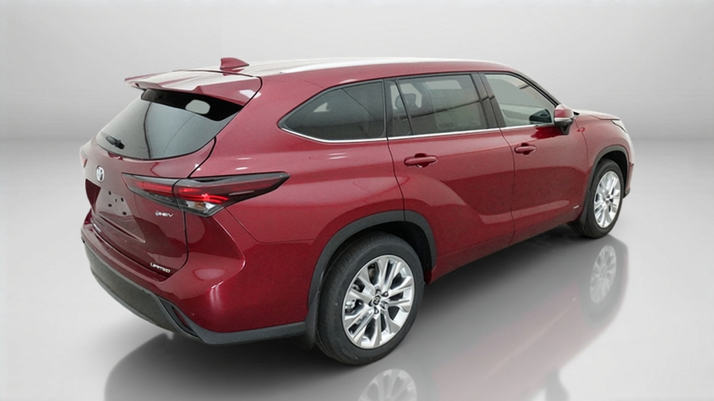 New 2026 Toyota Highlander Hybrid SUV