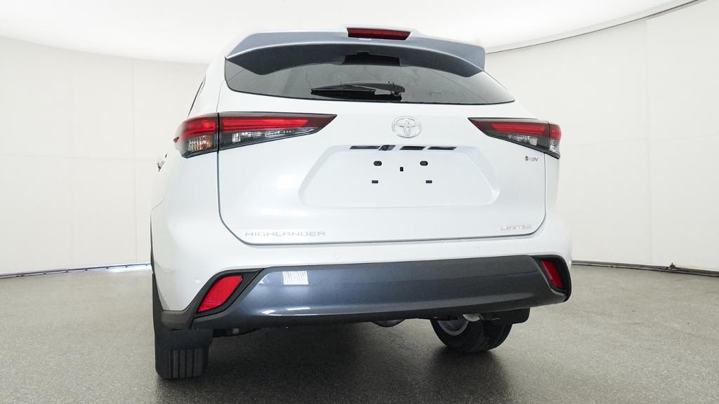 New 2026 Toyota Highlander Hybrid SUV