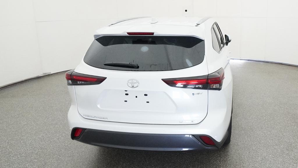 New 2026 Toyota Highlander Hybrid SUV