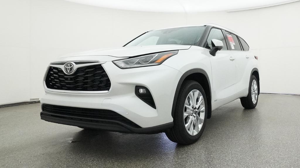 New 2026 Toyota Highlander Hybrid SUV