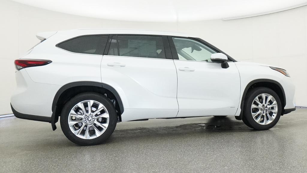 New 2026 Toyota Highlander Hybrid SUV
