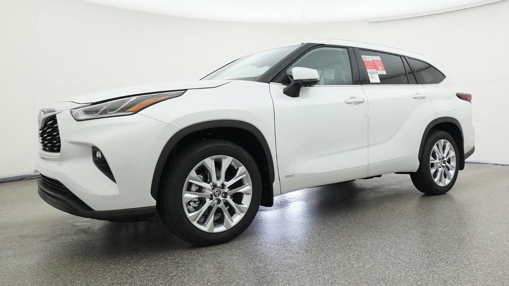 New 2026 Toyota Highlander Hybrid SUV