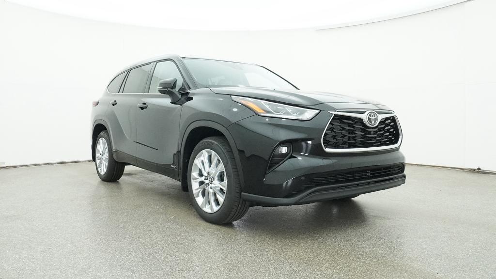 New 2026 Toyota Highlander Hybrid SUV