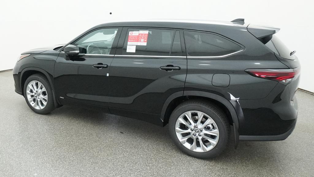 New 2026 Toyota Highlander Hybrid SUV