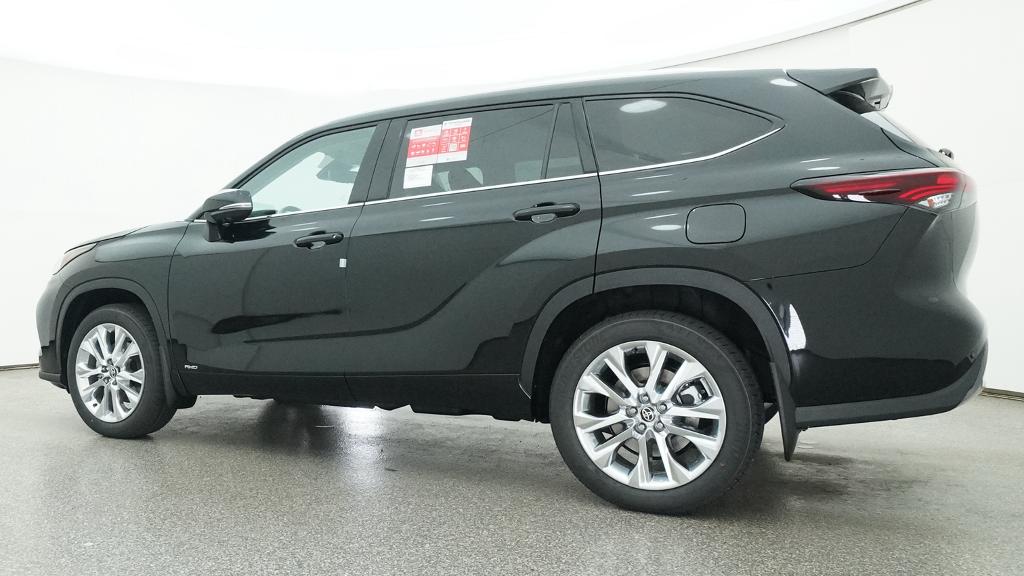 New 2026 Toyota Highlander Hybrid SUV