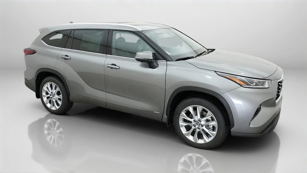 New 2026 Toyota Highlander Hybrid SUV