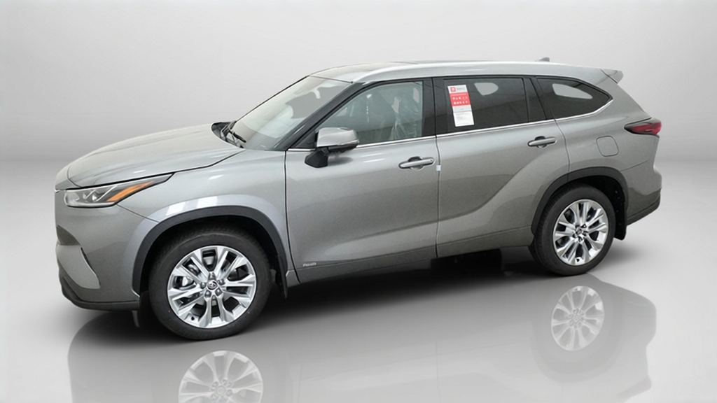 New 2026 Toyota Highlander Hybrid SUV