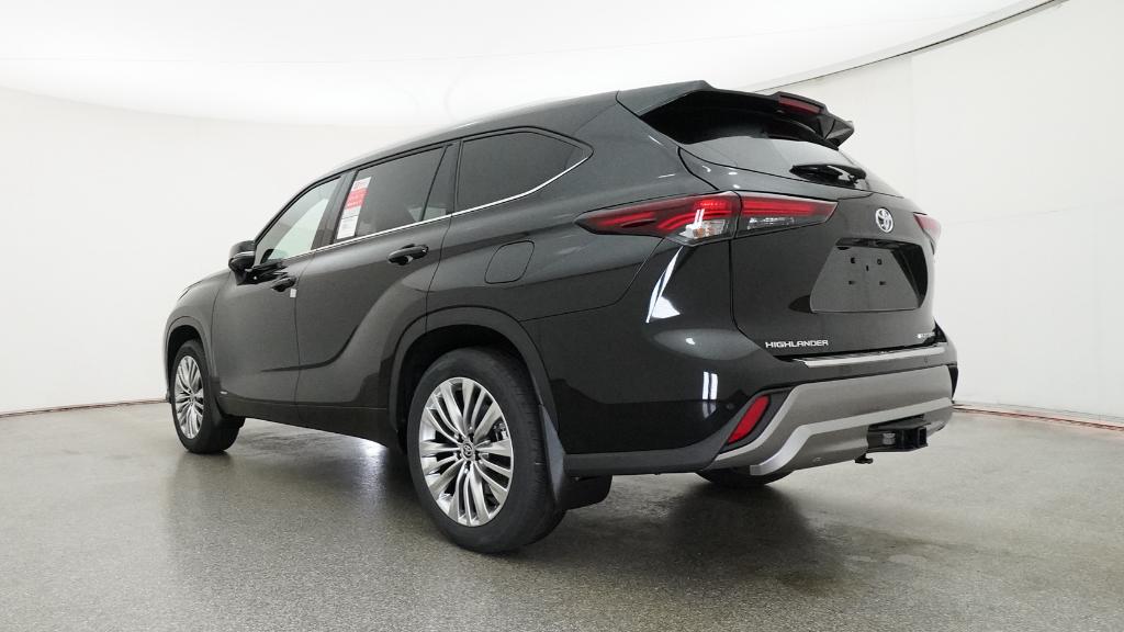 New 2026 Midnight Black Metallic Toyota  Platinum image 89