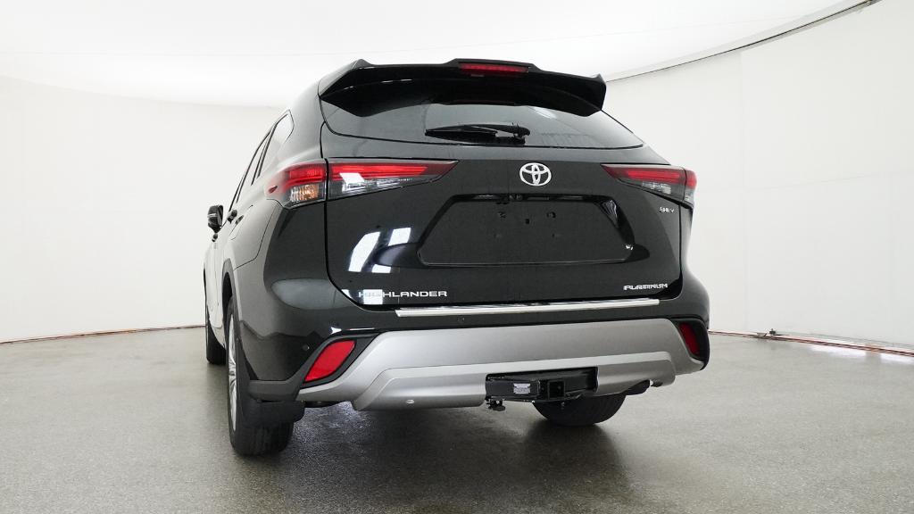 New 2026 Midnight Black Metallic Toyota  Platinum image 77