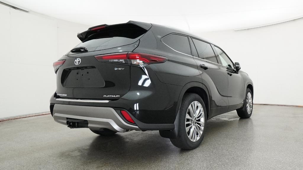 New 2026 Midnight Black Metallic Toyota  Platinum image 97
