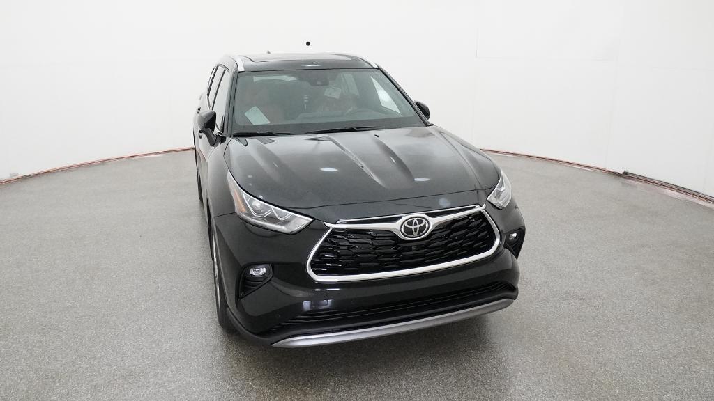 New 2026 Midnight Black Metallic Toyota  Platinum image 81