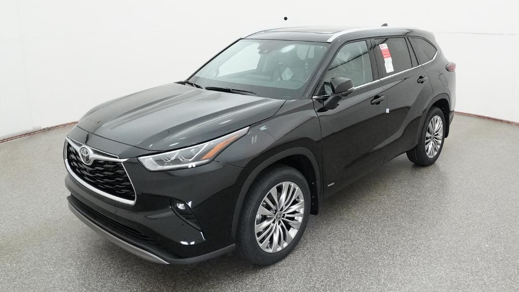 2026 Toyota Highlander Hybrid Platinum