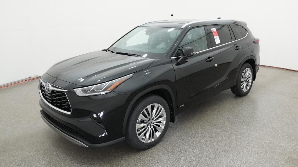 2026 Toyota Highlander Hybrid Platinum