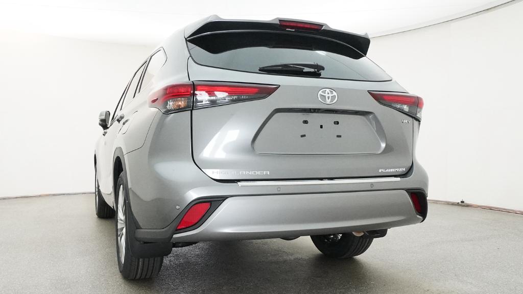 New 2026 Toyota Highlander Hybrid SUV