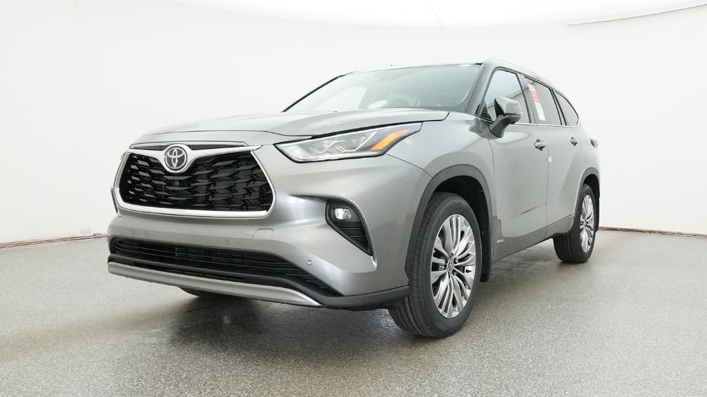 New 2026 Toyota Highlander Hybrid SUV