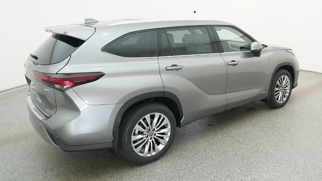 New 2026 Toyota Highlander Hybrid SUV