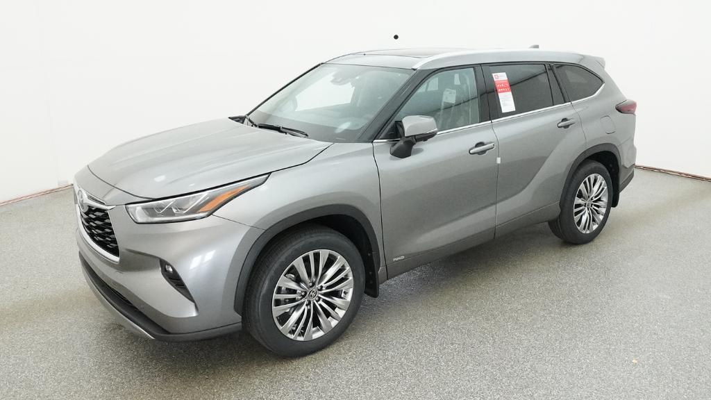 New 2026 Toyota Highlander Hybrid SUV