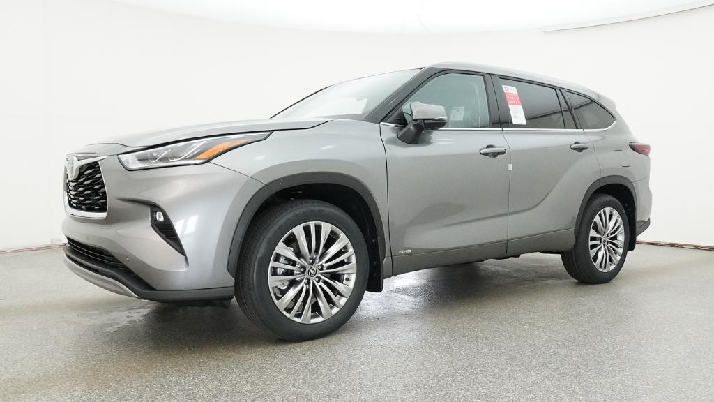 New 2026 Toyota Highlander Hybrid SUV
