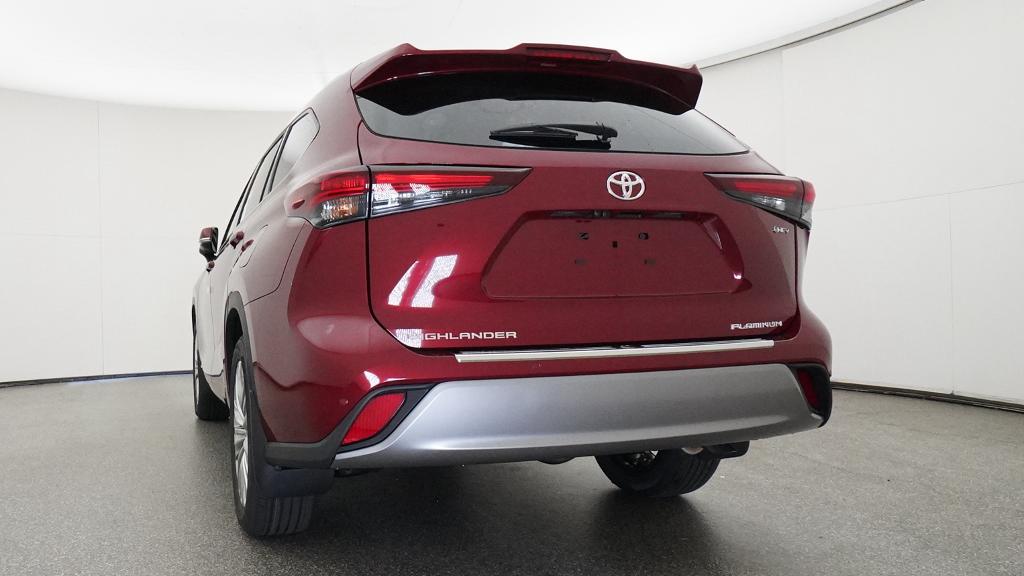 New 2026 Toyota Highlander Hybrid SUV