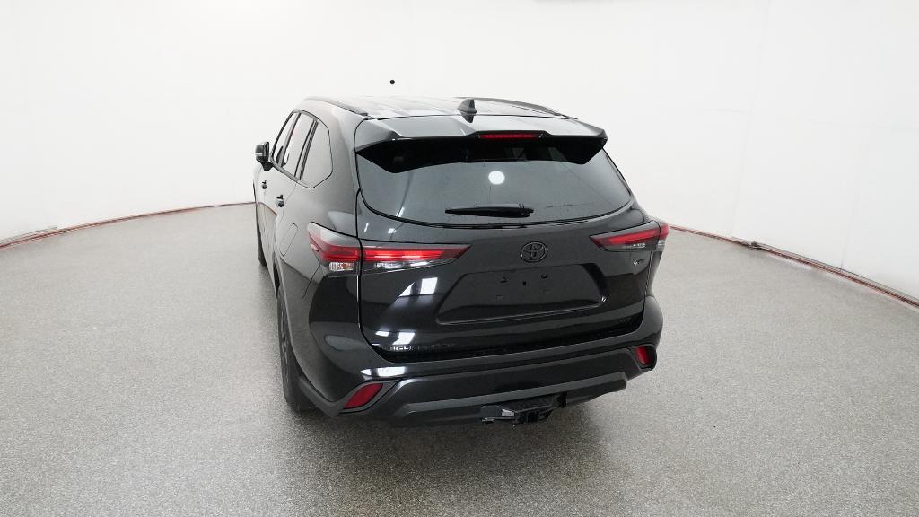2025 Toyota Highlander Hybrid XLE photo 15